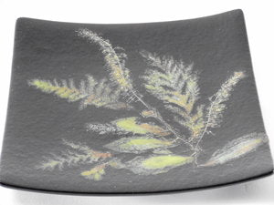 2026: 01/29 Nature’s Imprint: Fused Glass Fossil Vitra
