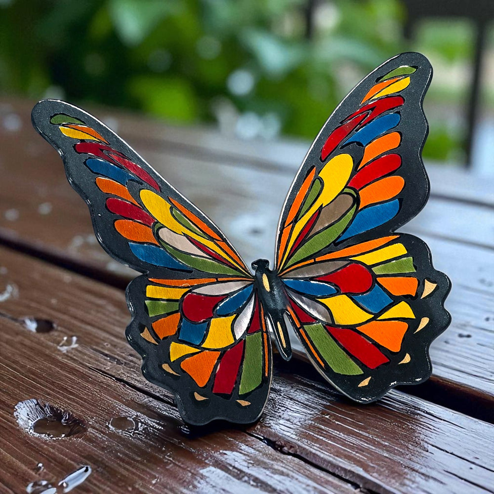 08/22 Butterfly Effects: Enamels, Decals & Dimensional Slumping